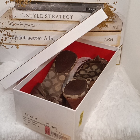 Coach Karen Pearlzd Shoes 👡 - Picture 13 of 17